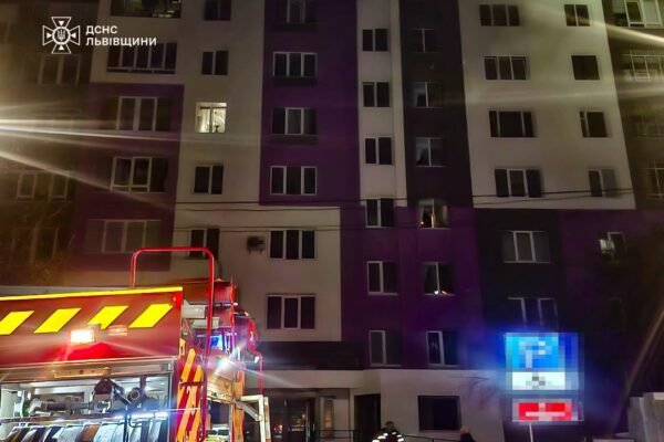 У Львові горіла багатоповерхівка: загинув 58-річний чоловік
