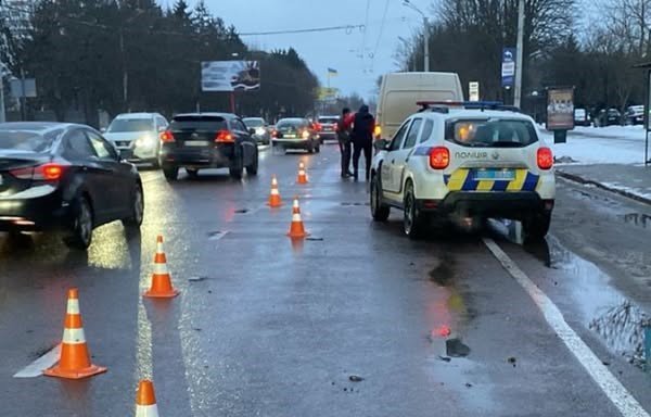У Львові водій Renault збив на смерть 90-річну жінку