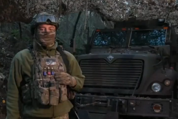 Як “Артан” звільняв Новомихайлівку: Унікальні кадри однієї з багатьох спецоперацій розвідників (ВІДЕО)
