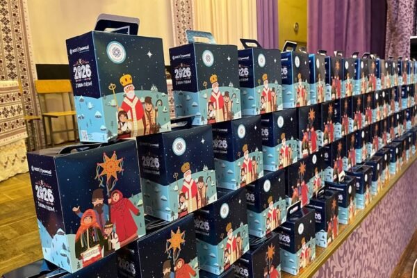 69 тисяч дітей отримали різдвяні подарунки та написали листівки для українських військових у межах ініціативи “Солодке Різдво”