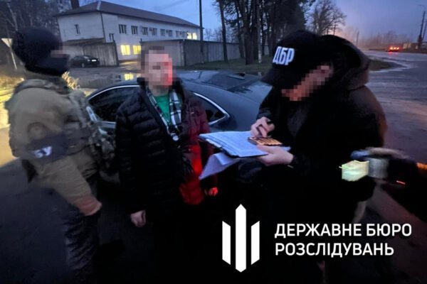 ДБР затримала на Чернігівщині прокурора під час отримання хабаря
