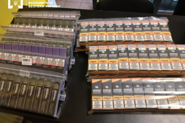 Мережу з продажу незаконно виготовлених рідин для “електронок”, викрили на Вінниччині, – БЕБ