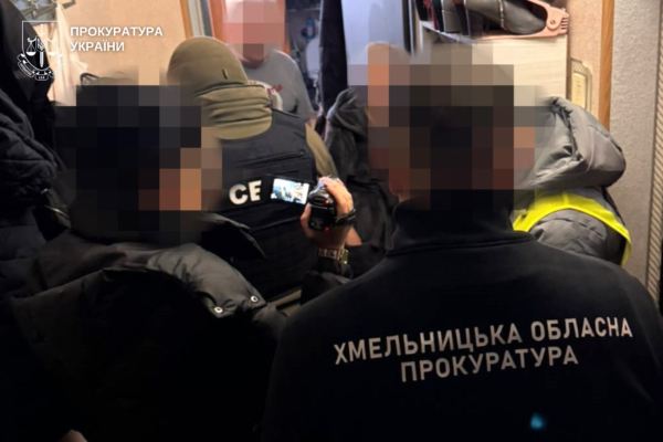 На Хмельниччині посадовці управляння освіти розтратили мільйони під час ремонту харчоблоку ліцею