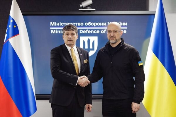 Шмигаль провів зустріч із міністром оборони Словенії