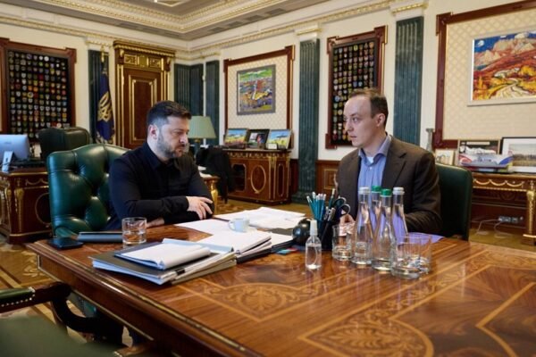 Україна готує санкції проти осіб із Китаю та РФ, які співпрацюють з російським ВПК, – Зеленський