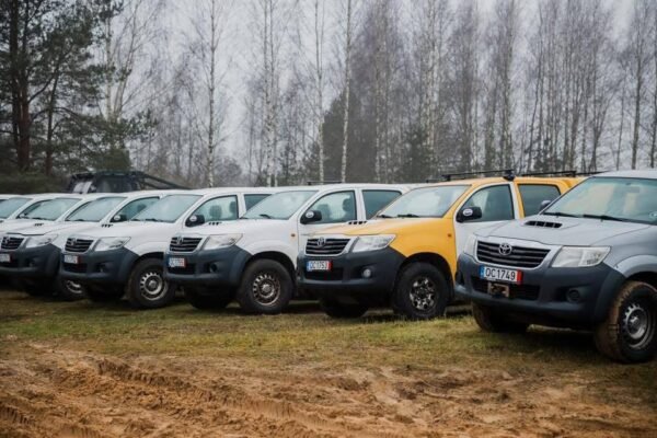 Латвія передала Україні 34 автомобілі та гуманітарну допомогу