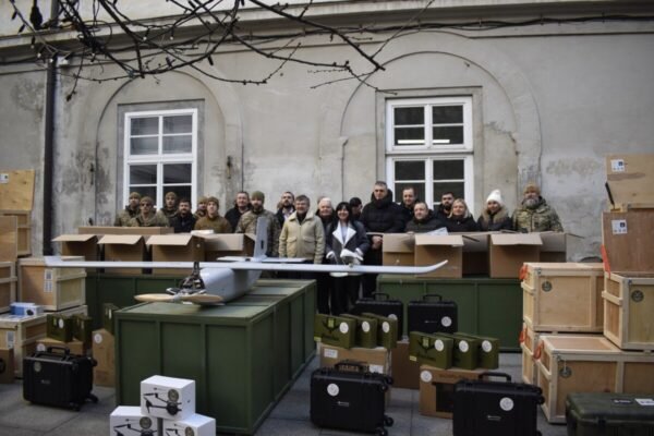 Львів передав військовим обладнання на 17,6 млн грн