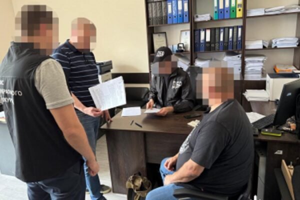 ДБР викрило керівника одного з управлінь сил логістики ЗСУ на незаконному збагаченні