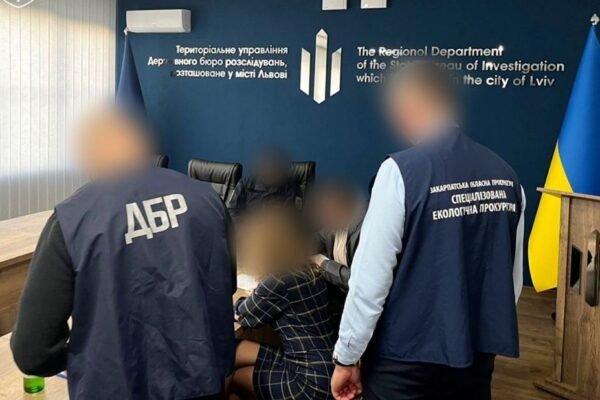 У справі депутата облради, який контролював незаконний збут деревини дубу на Закарпатті, з’явилися нові факти