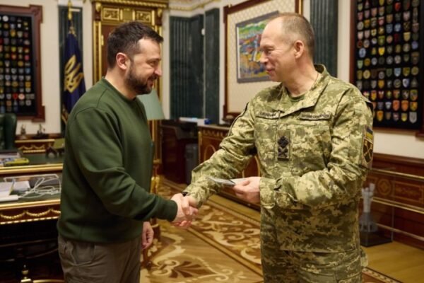 Зеленський прокоментував можливе звільнення Сирського та Малюка