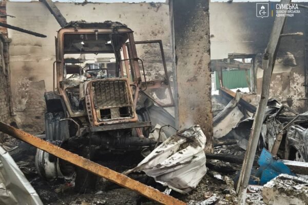 На Сумщині обстрілами пошкоджено медзаклад та багатоповерхівку