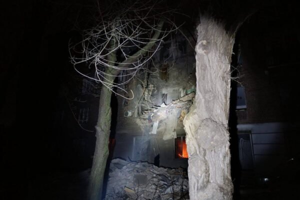 Росіяни вдарили по Кривому Рогу балістичними ракетами: Влучили в будинки