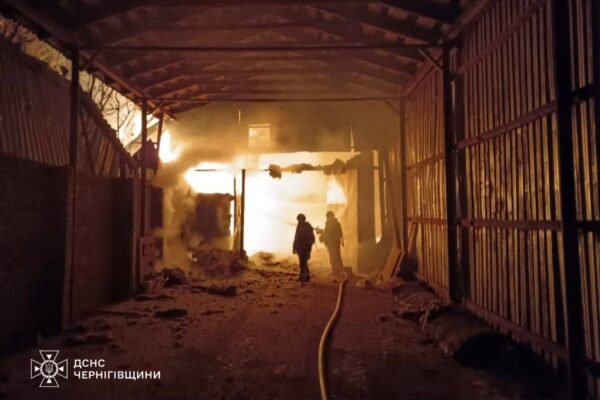 Зранку 10 січня окупанти обстріляли ферму на Чернігівщині