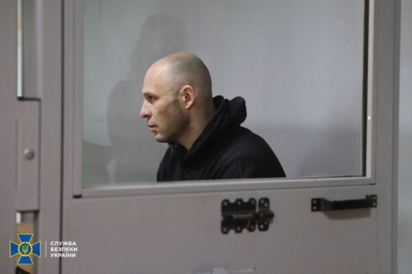 Росгвардієць, що застрелив українського полоненого під Вовчанськом, отримав довічний термін