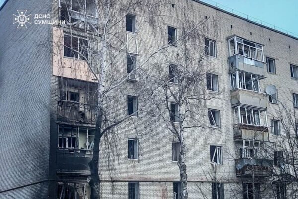 Росіяни вгатили КАБами по Білопіллю на Сумщині