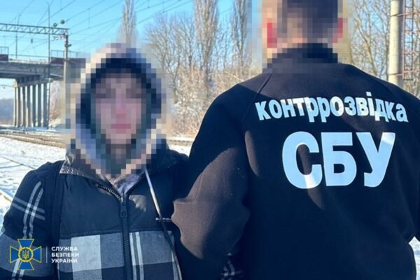 16-річний агент РФ встановив камери для відстежування руху потягів на Хмельниччині з метою вчинити підрив колій