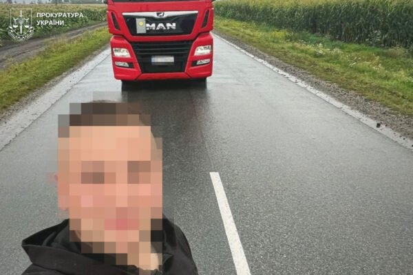 Розтратив дизелю на майже 3,5 млн грн, а щоб уникнути покарання, придумав історію про погрози та тортури: у Львові судитимуть водія автопоїзда