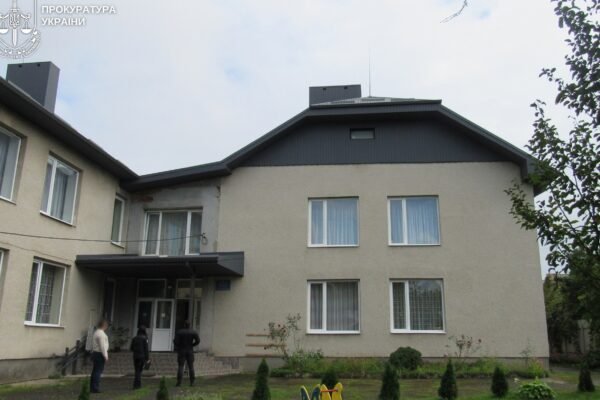 У Сваляві на Закарпатті під час ремонту дитячого садка привласнили 1,4 млн грн