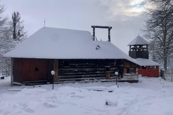 Церква XVIII ст. на Закарпатті, що постраждала від пожежі, зазнала змін автентичного вигляду ще до трагедії, – ОВА