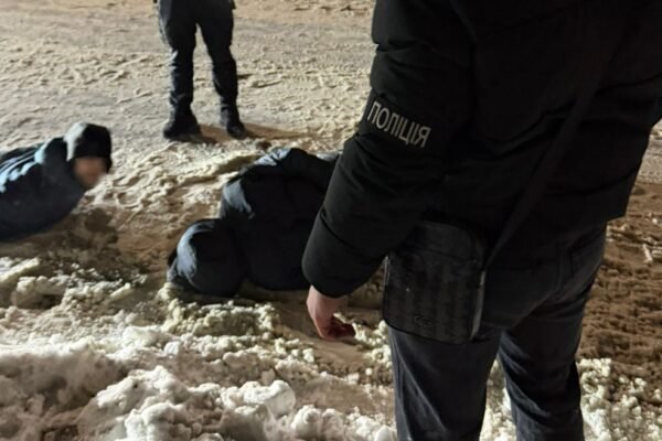 Викрали чоловіка і вимагали у нього 25 тисяч доларів викупу: у Львові затримали двох зловмисників