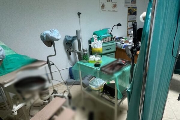 Під час підпільного аборту жінці пошкодили матку та кишківник: У Львові судитимуть трьох медиків