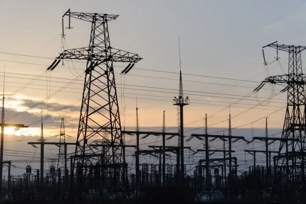 Шмигаль звернувся до бізнесу з проханням вимкнути зовнішню рекламу