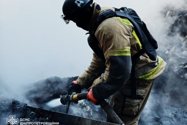 Ракетний удар по Дніпру: Пошкоджене підприємство