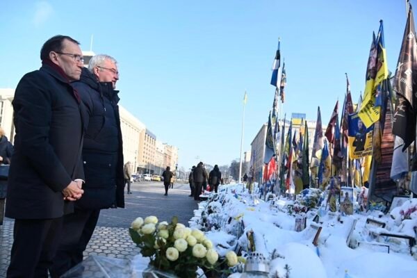 До Києва прибув керівник МЗС Норвегії