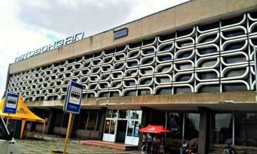 Росіяни дистанційно замінували район автовокзалу у Херсоні 