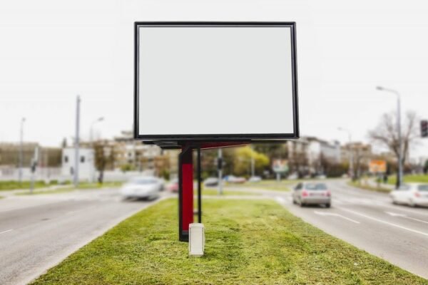 У Кам’янському міськрада витратить понад 1,6 млн грн на борди із рекламою