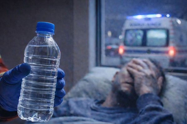 Медики ледве відкачали: Мешканець Дніпра випив хімічний концентрат