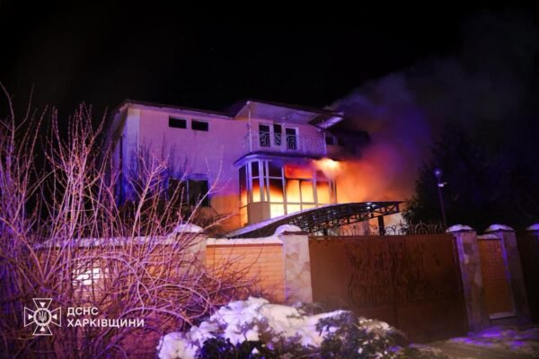 Окупанти вдарили по приватному сектору Харкова: Загинула жінка