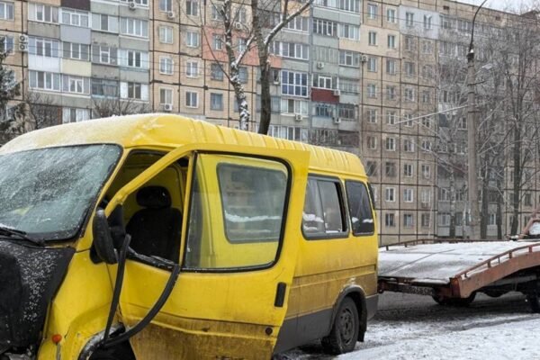 У Кривому Розі сталася серія ДТП з мікроавтобусами (ФОТО)