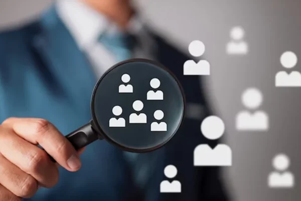 На Львівщині зросла кількість вакансій і рівень оплати праці: кому платять найбільше