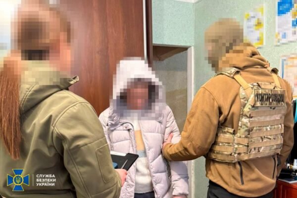 СБУ затримала російську агентку, що наводила ворожі атаки по Сумщині