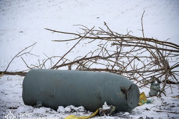 Сапери знешкодили бойову частину ракети, виявлену в полі на Миколаївщині