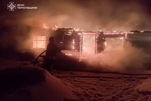Росіяни понад 60 разів атакували Чернігівщину. Спалахнули пожежі, є руйнування