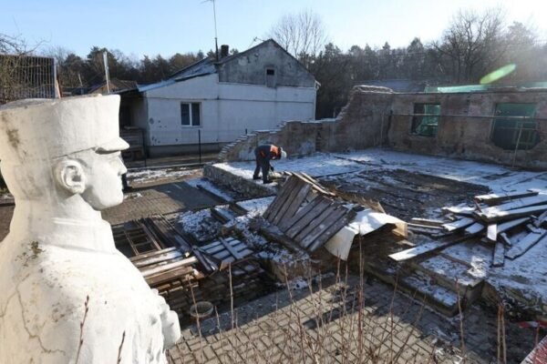 У Львові доопрацювали проєкт реставрації знищеного Росією музею Романа Шухевича