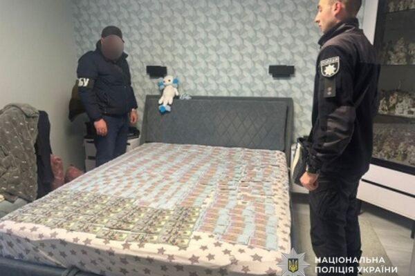 Під Дніпром депутат організував схему продажу місць на кладовищах
