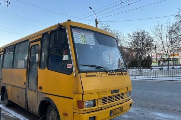 У Дніпрі салон маршрутки забризкали газом з балончика: У ТЦК прокоментували ситуацію