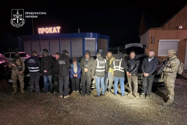 На Закарпатті затримали майстра лісу з Прикарпаття, який разом зі спільниками переправляв ухилянтів за кордон