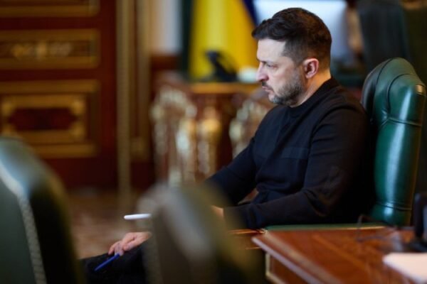 Президент України підписав Указ про санкції проти 225 капітанів “тіньового флоту” РФ