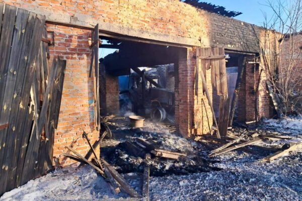 Росіяни знищили обстрілом сільгосппідприємство на Чернігівщині