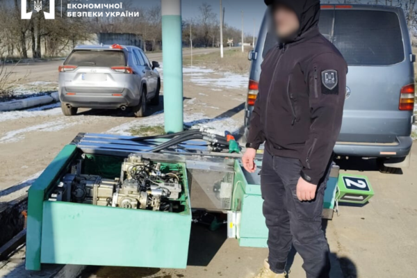 На Одещині демонтували 9 АЗС, на яких реалізували нелегальне пальне, – БЕБ