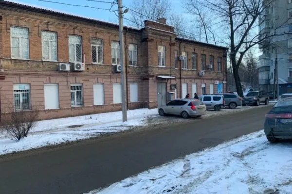 У Дніпрі виставили на продаж історичну будівлю, якій понад 100 років