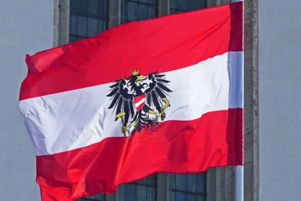 Австрія готує нову допомогу Україні: Розгляне можливість передачі резервного або вживаного енергетичного обладнання, – Шмигаль