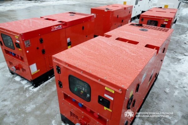 Дніпропетровщина отримала партію потужних генераторів від Польщі