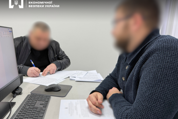 На Одещині організатор нелегального грального бізнесу хотів відкупитися від детектива БЕБ