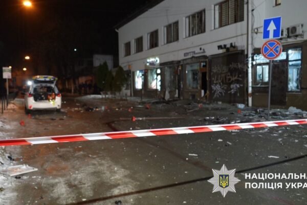 У Львові стався теракт: Загинула поліцейська, понад 20 людей поранені (ФОТО, ВІДЕО)