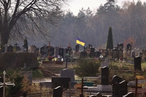 У Львові шукають місце для нового кладовища